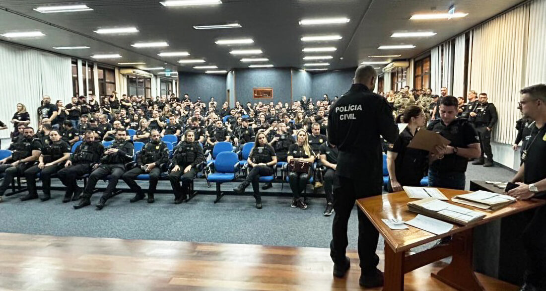 Capa Operação Arcarius combate associação criminosa envolvida em tráfico e crimes contra a administração pública