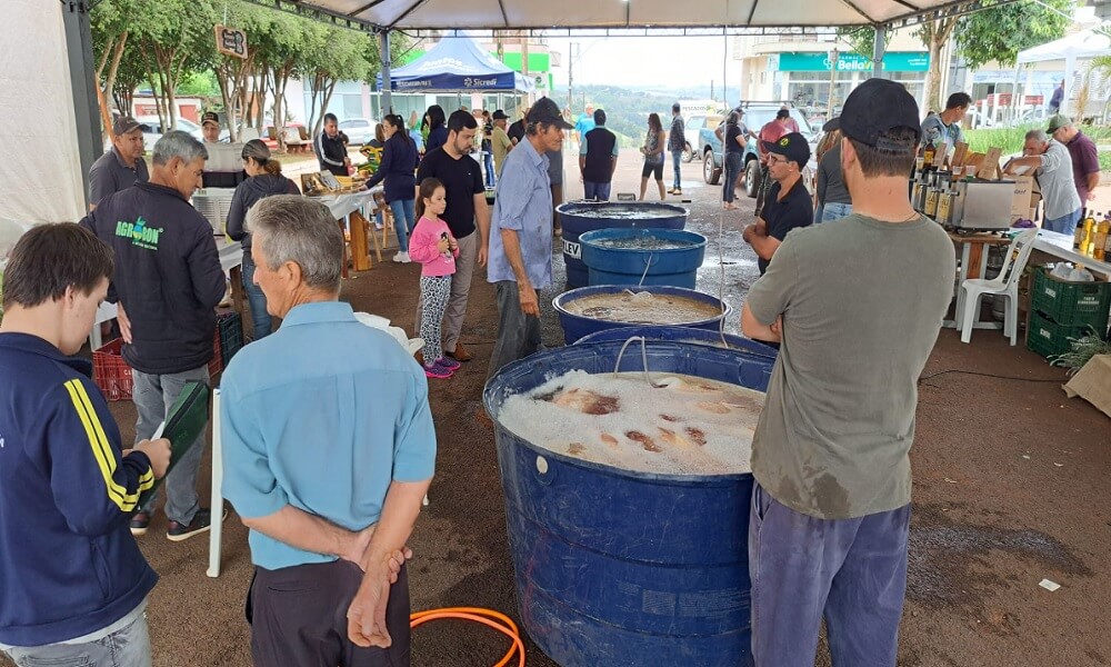 Capa Jaboticaba: município realiza Feira do Peixe