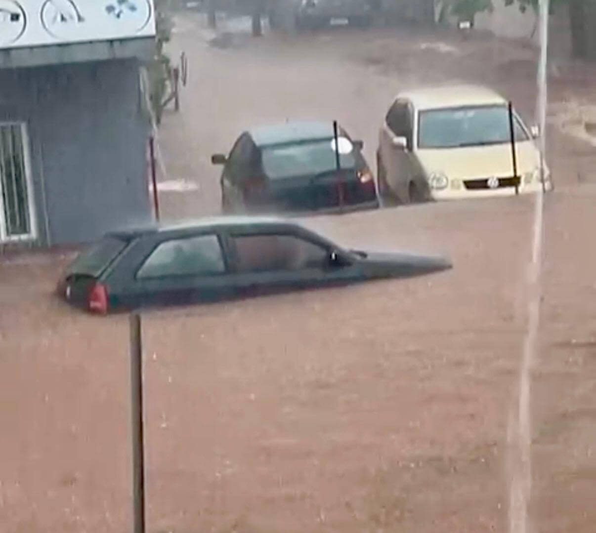 Capa Chuva causa alagamentos e estragos em Frederico Westphalen