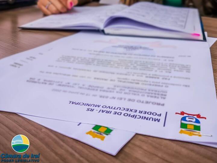 Capa Administração de Iraí protocola dois Projetos de Lei na Câmara de Vereadores