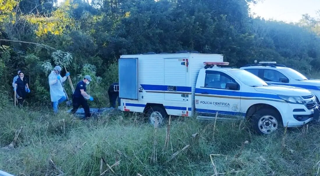 Capa Corpo é encontrado em cova no interior de Chapecó