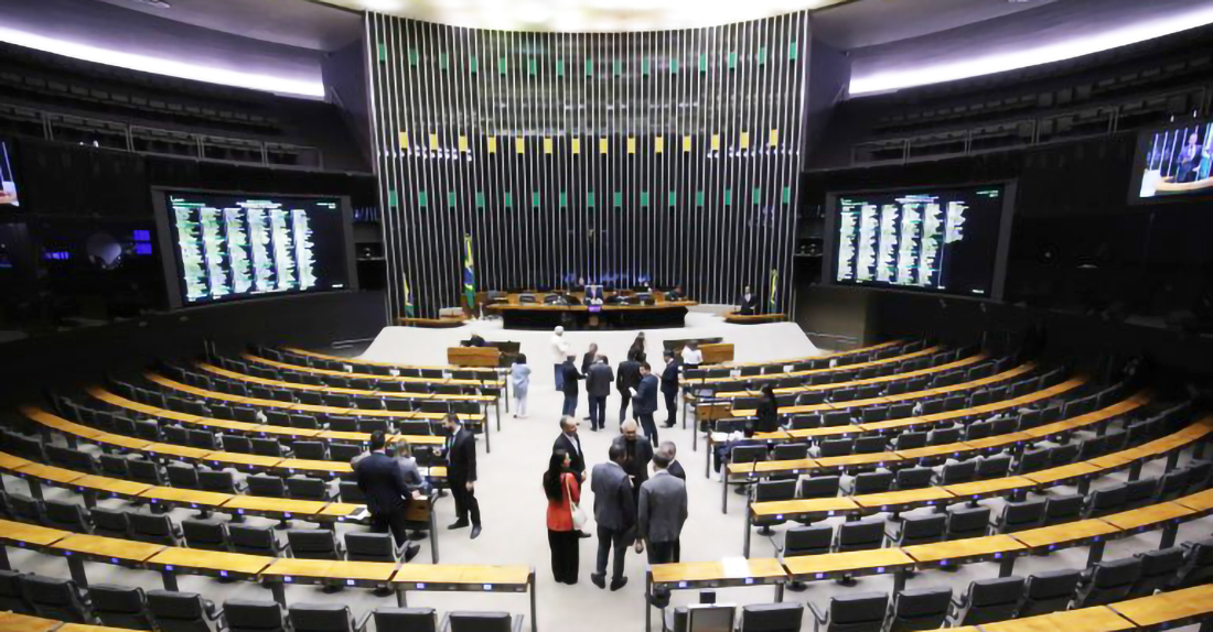 Capa Câmara aprova urgência para proposta que isenta de Imposto de Renda os salários de até R$ 5 mil