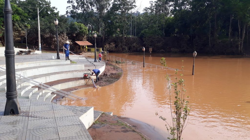 Capa Navegação Porto Feliz retoma travessia no Rio Uruguai em Mondaí