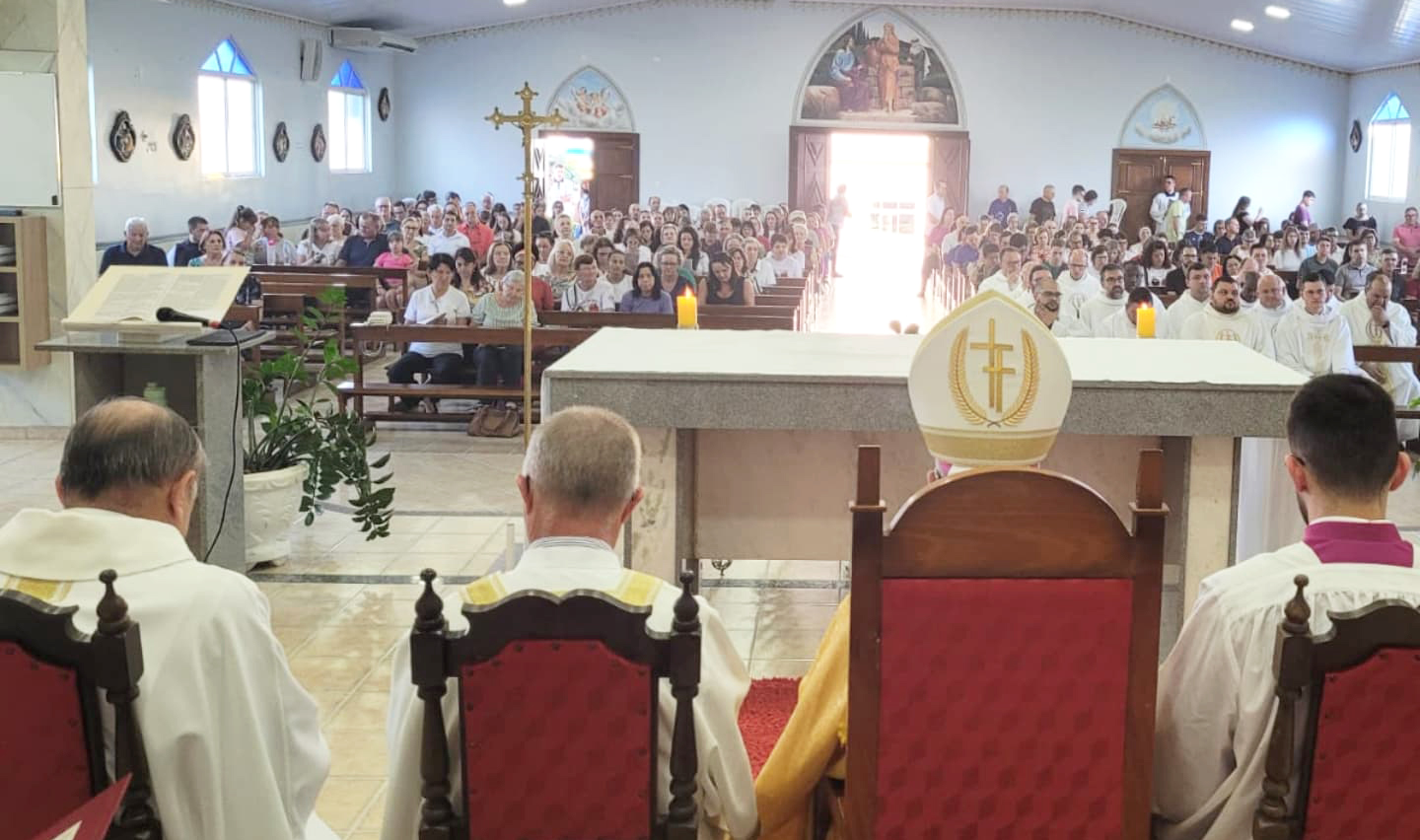 Capa Diocese de Frederico Westphalen inicia celebrações do Jubileu de 2025 com procissão e missa solene