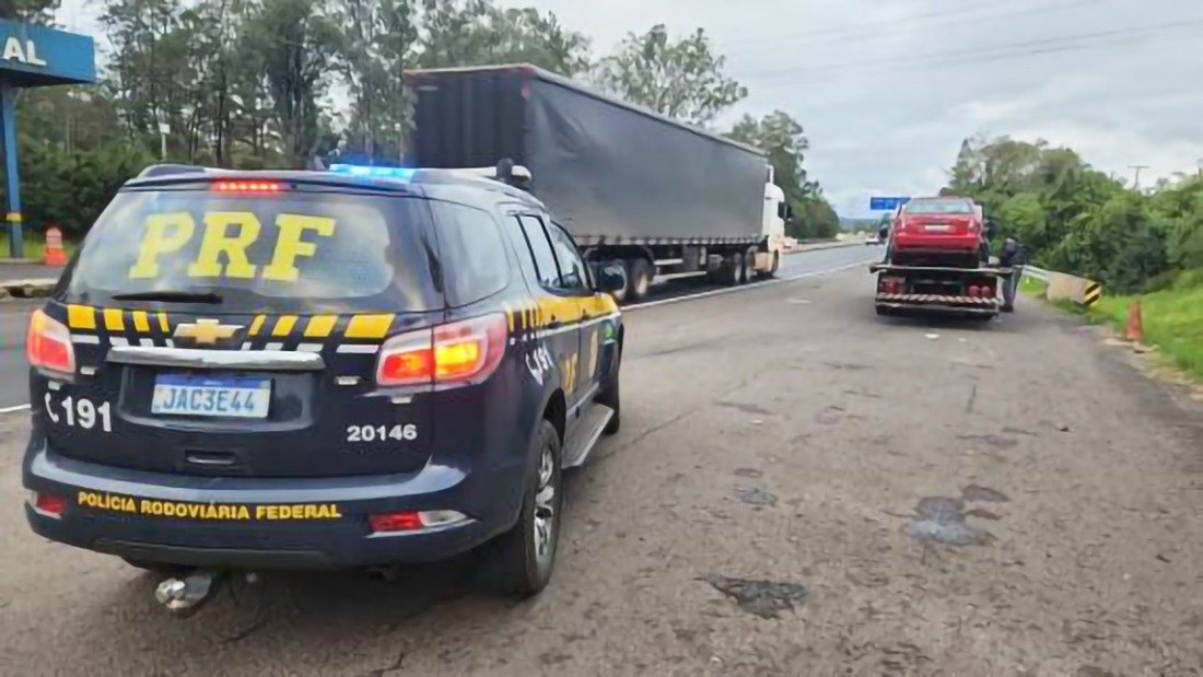 Capa Motorista é preso por dirigir sob efeito de drogas, sem CNH e com criança em situação irregular
