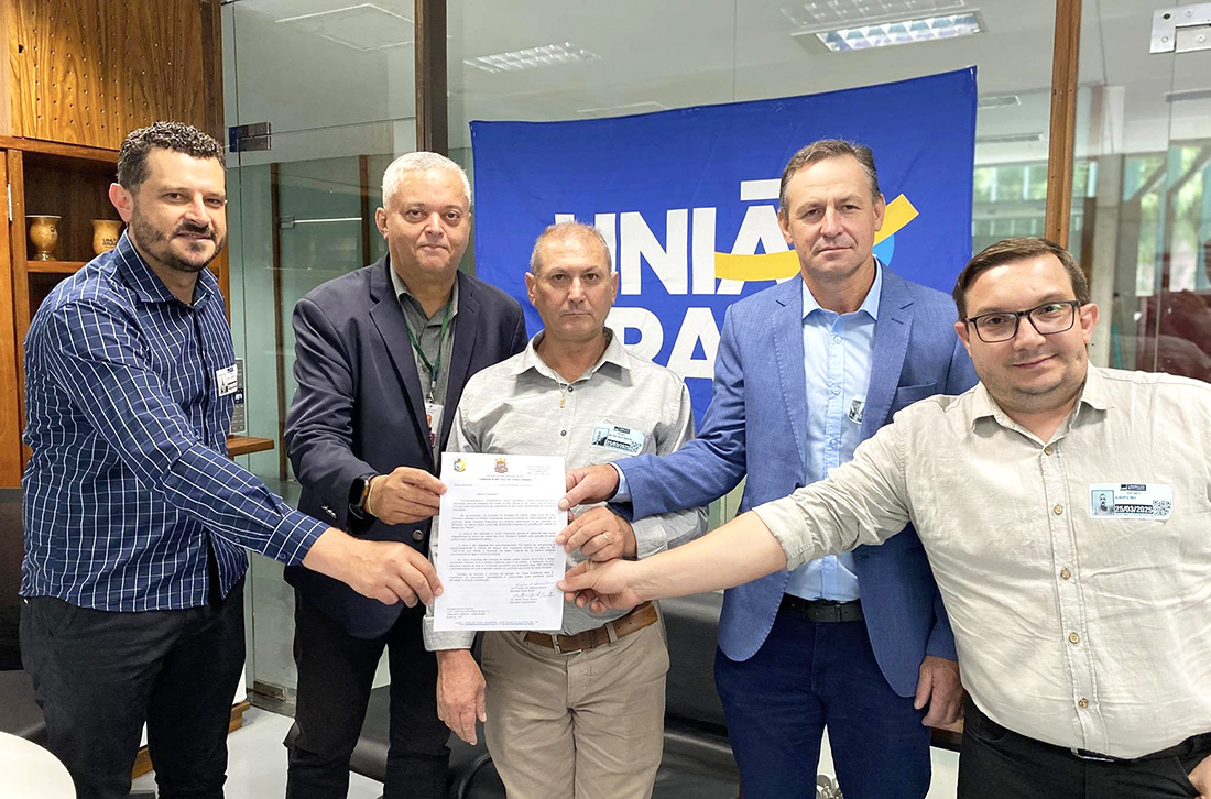 Capa Vice-prefeito Givanildo Cenci lidera comitiva de Cerro Grande em busca de investimentos para o município