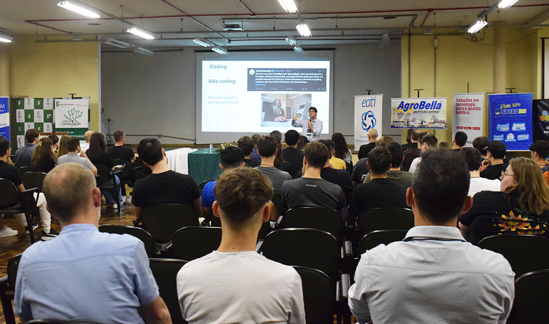 Capa Inteligência artificial é o tema central do XV Encontro Anual de Tecnologia da Informação em Frederico Westphalen
