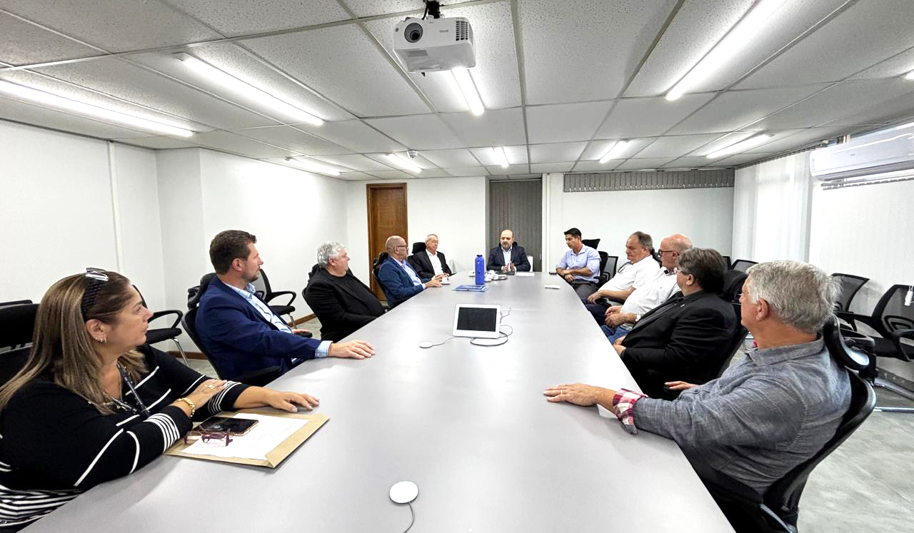 Capa Prefeitos da Região Celeiro discutem com Defesa Civil novo modelo de atendimento no RS