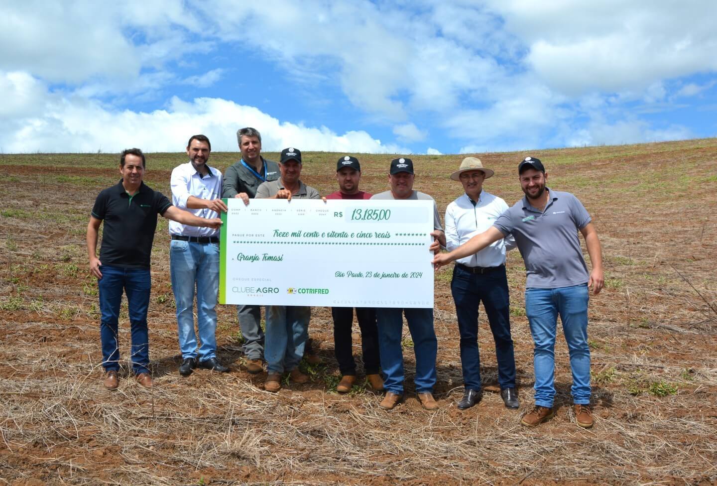 Capa Clube Agro Brasil beneficia produtores da Cotrifred