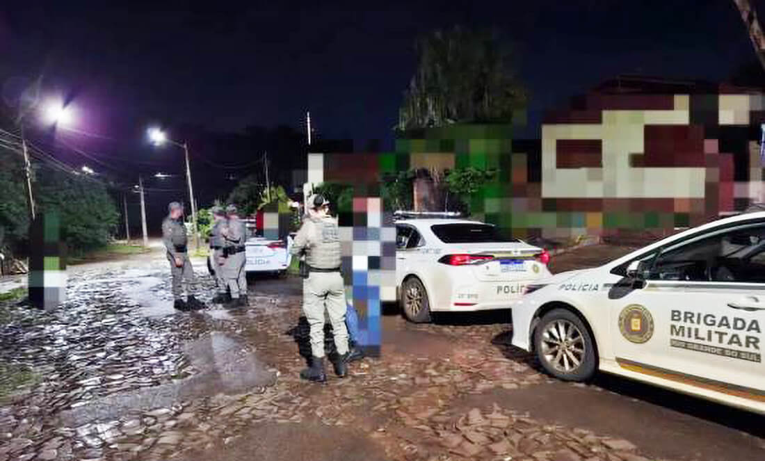 Capa Casal é encontrado morto em Ijuí: mulher trancada em banheiro e homem concretado no quintal
