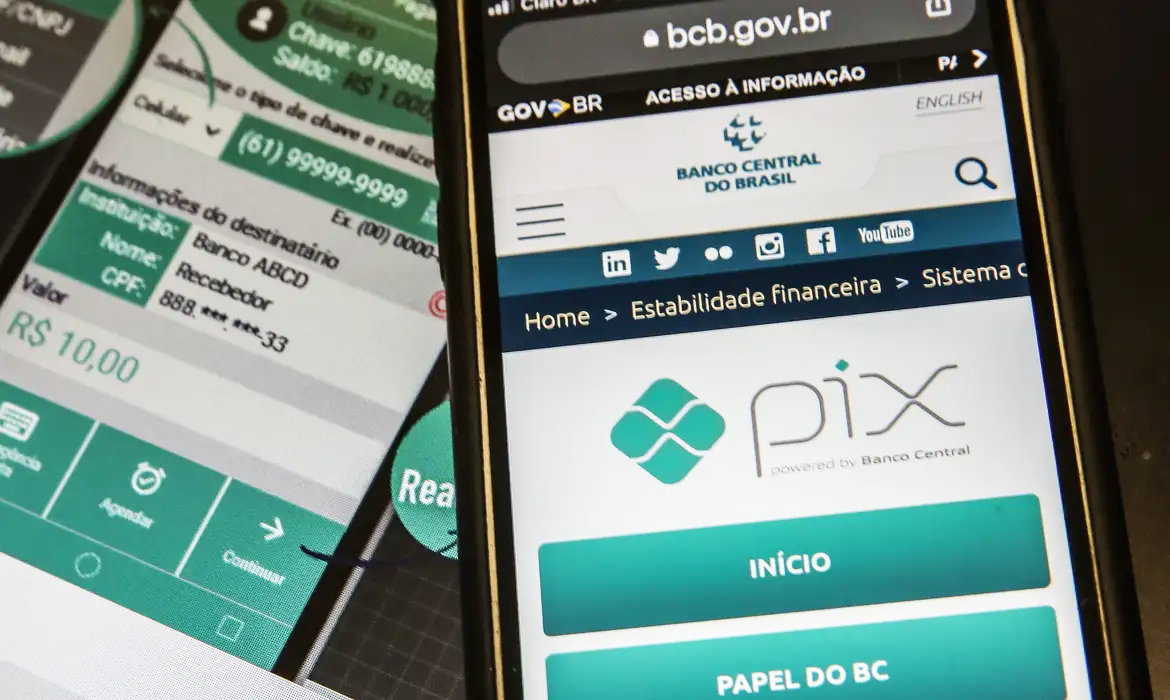 Capa Banco Central anuncia mudanças no funcionamento do Pix no celular