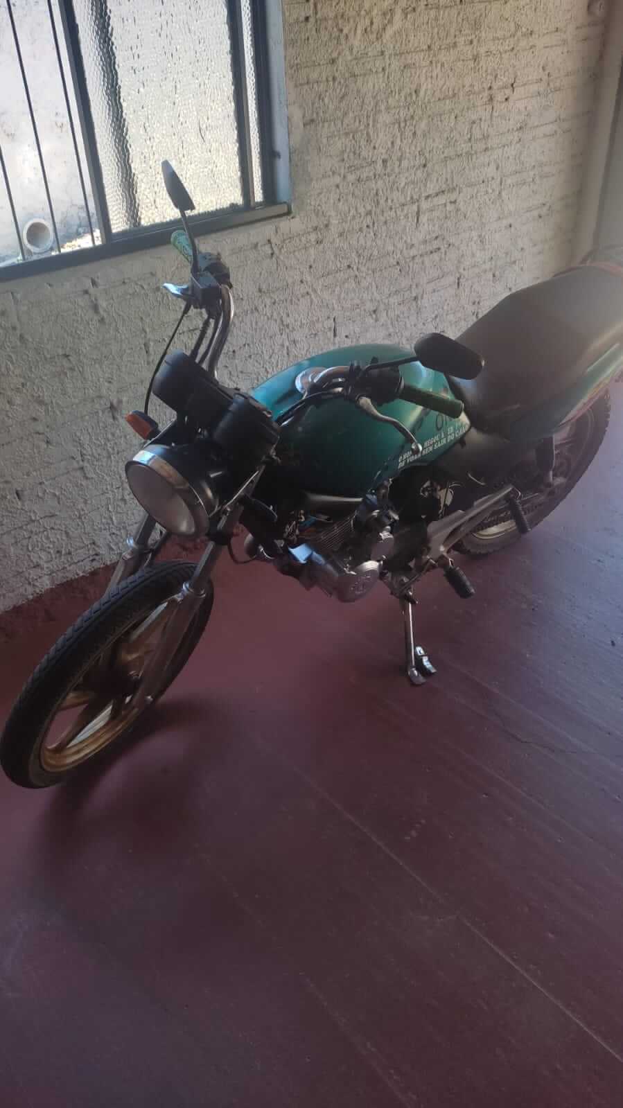 Capa Polícia prende homem e recupera moto em Iraí