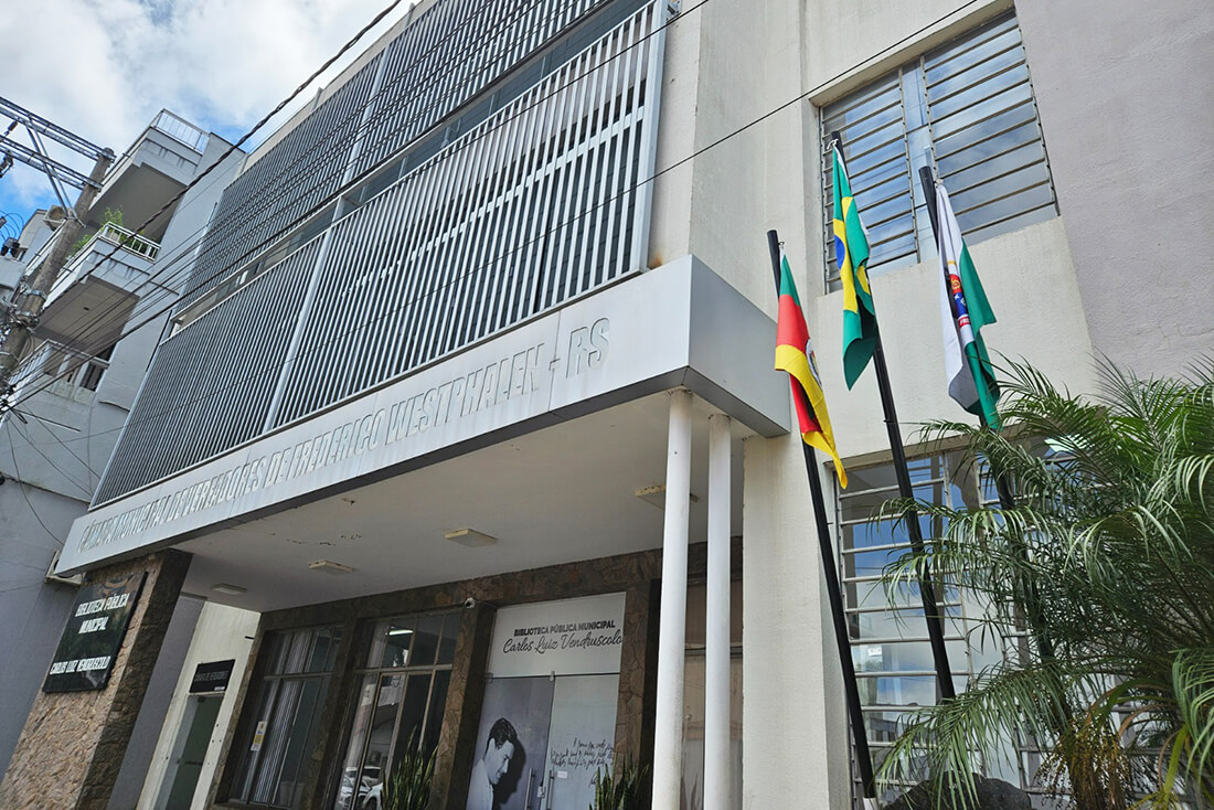 Capa Câmara de Vereadores emite nota e acompanha situação do Hospital Divina Providência