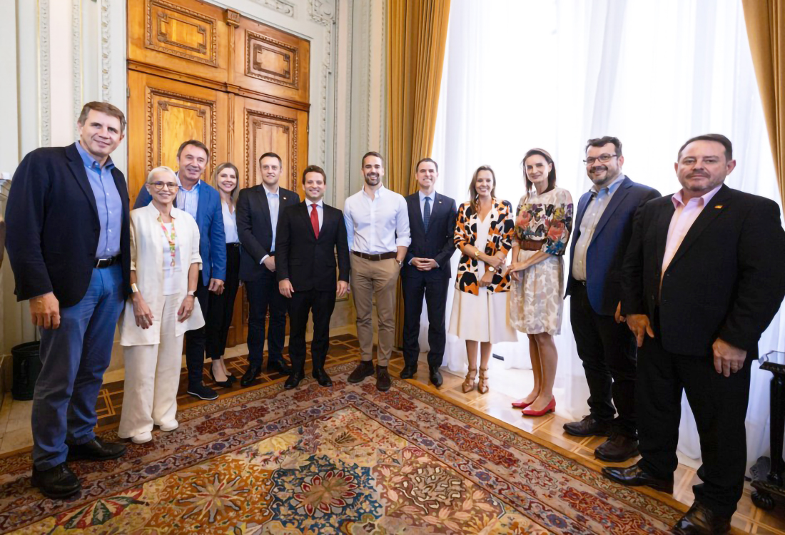 Capa Governador se reúne com representantes da Itália para tratar da celebração dos 150 anos da imigração e de novas parcerias