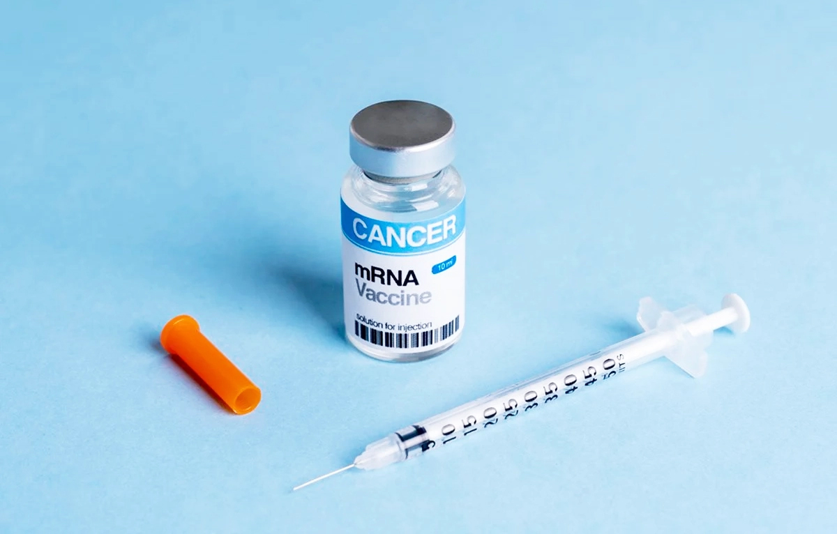 Capa Vacinas de mRNA contra Covid-19 podem potencializar imunoterapia e dobrar sobrevida de pacientes com câncer