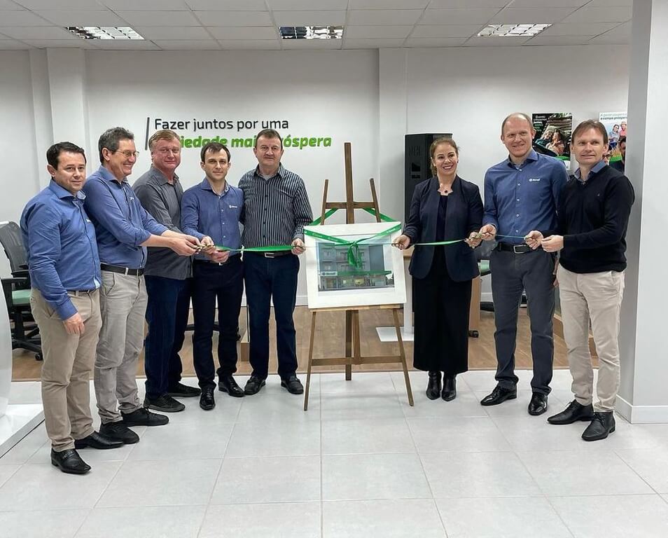 Capa Sicredi Conexão inaugura agência em Riqueza/SC