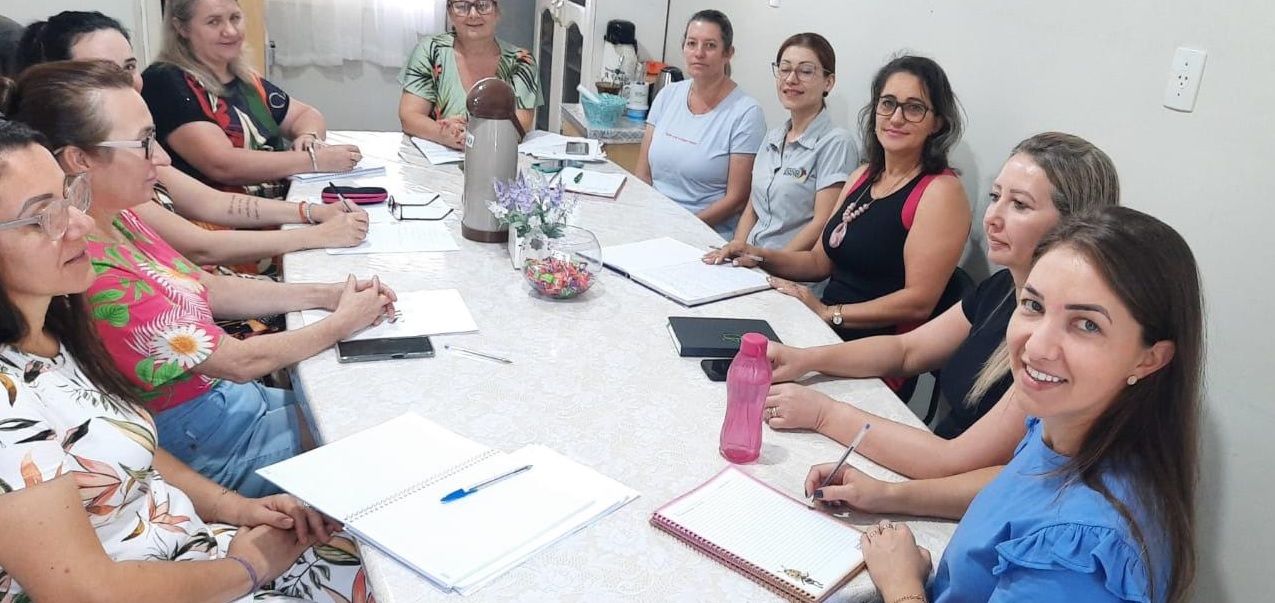 Capa Rodeio Bonito: Educação Fiscal e NFG são temas de reunião