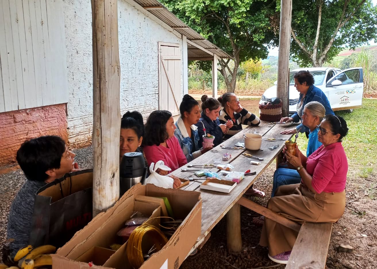 Capa Assistência Social promove oficinas e encontros comunitários em Rio dos Índios