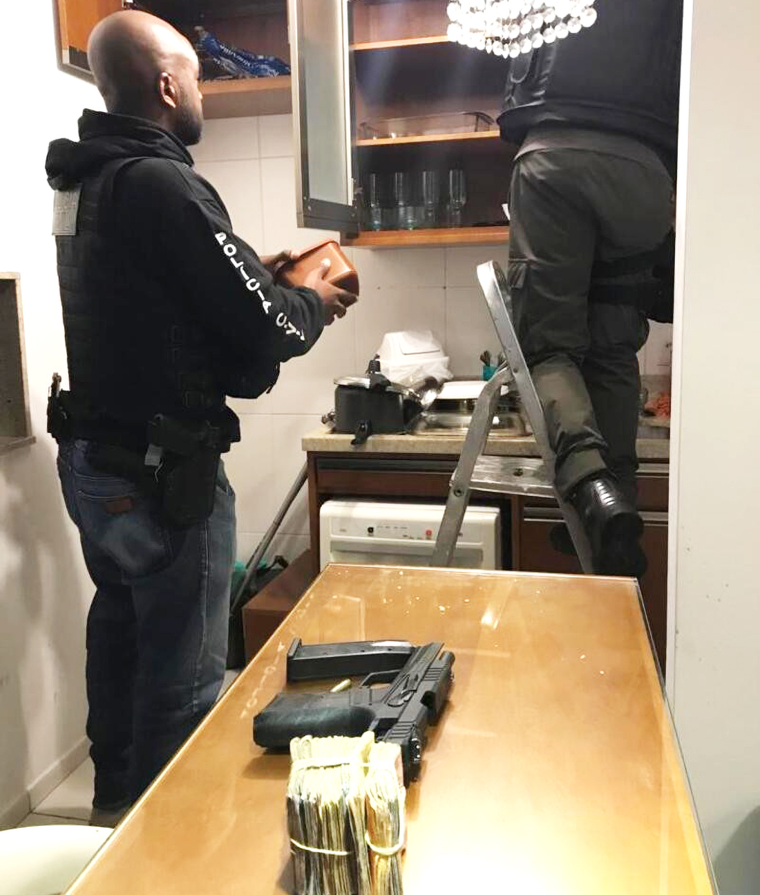 Capa Polícia Civil do RS prende 33 participantes de grupo de extorsão