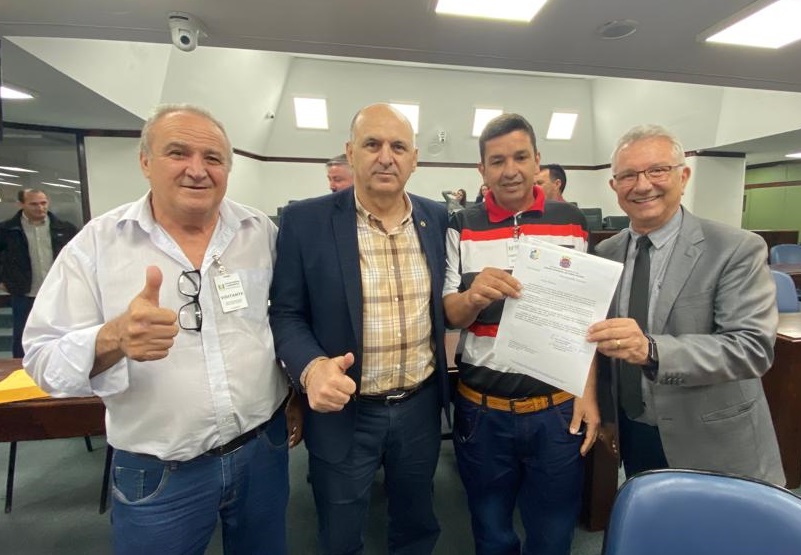 Capa Presidente do Legislativo de Cerro Grande participa de seminário em Porto Alegre