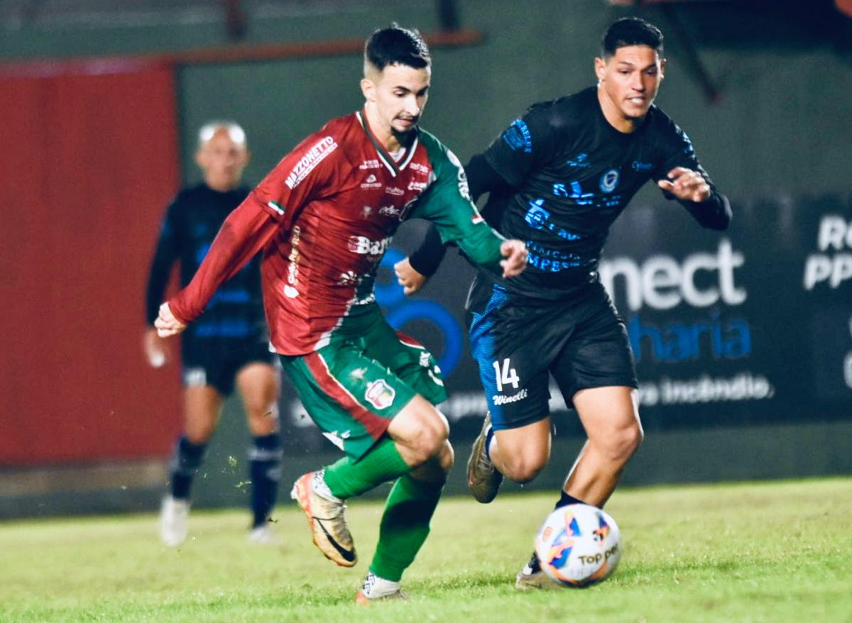 Capa No retorno à Arena, União Frederiquense fica no empate com o Glória