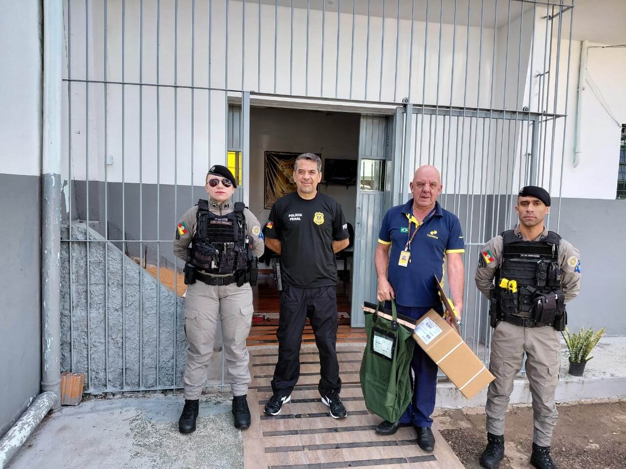 Capa Brigada Militar realiza escolta no transporte de provas do ENEM para pessoas privadas de liberdade