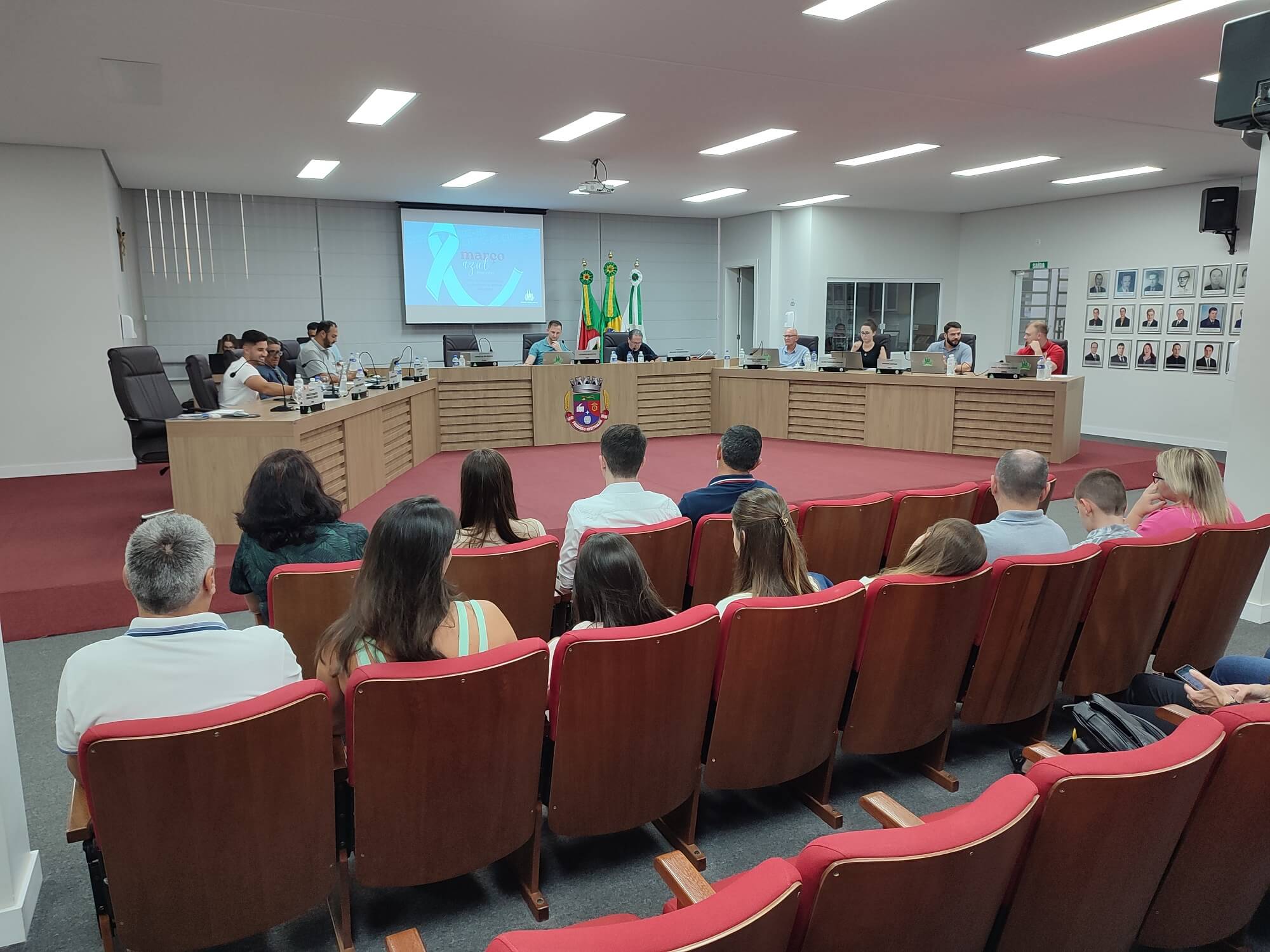 Capa Câmara de FW aprova créditos para pavimentação asfáltica em Frederico Westphalen