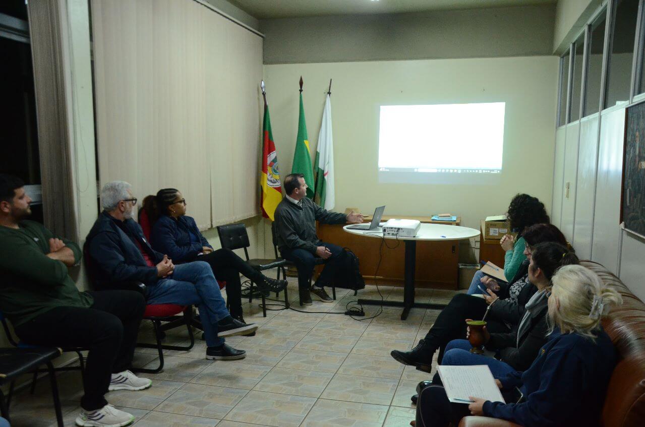 Capa Plano de Turismo de Palmeira das Missões foi debatido em reunião do Conselho Municipal de Turismo (CMTUR)