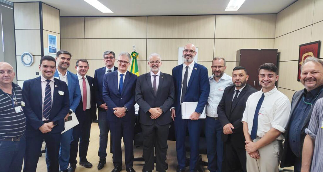 Capa Criação do Curso de Medicina em Palmeira das Missões avança com reuniões no Ministério da Educação