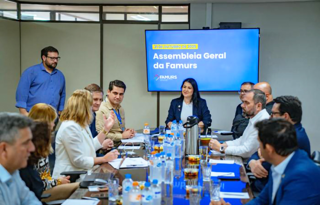 Capa Famurs mobiliza prefeitos para discutir os impactos da Reforma Tributária nos municípios