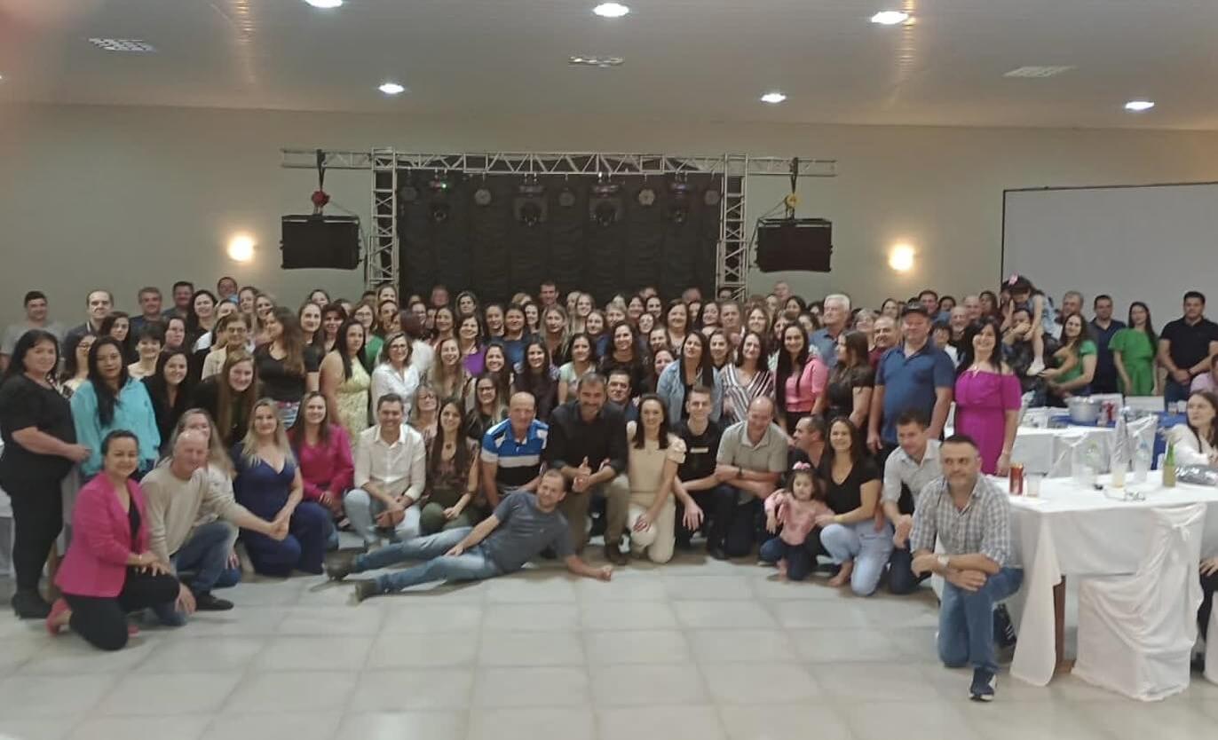 Capa Caiçara celebra o Dia do Funcionário Público