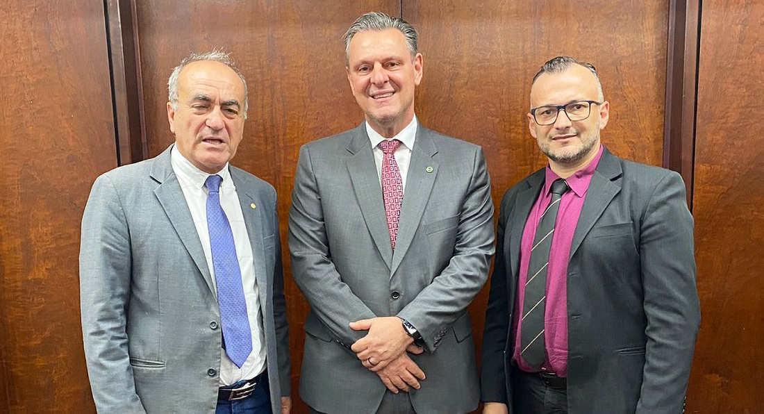 Capa Vice-Prefeito de Palmitinho participa de audiência com Ministro da Agricultura