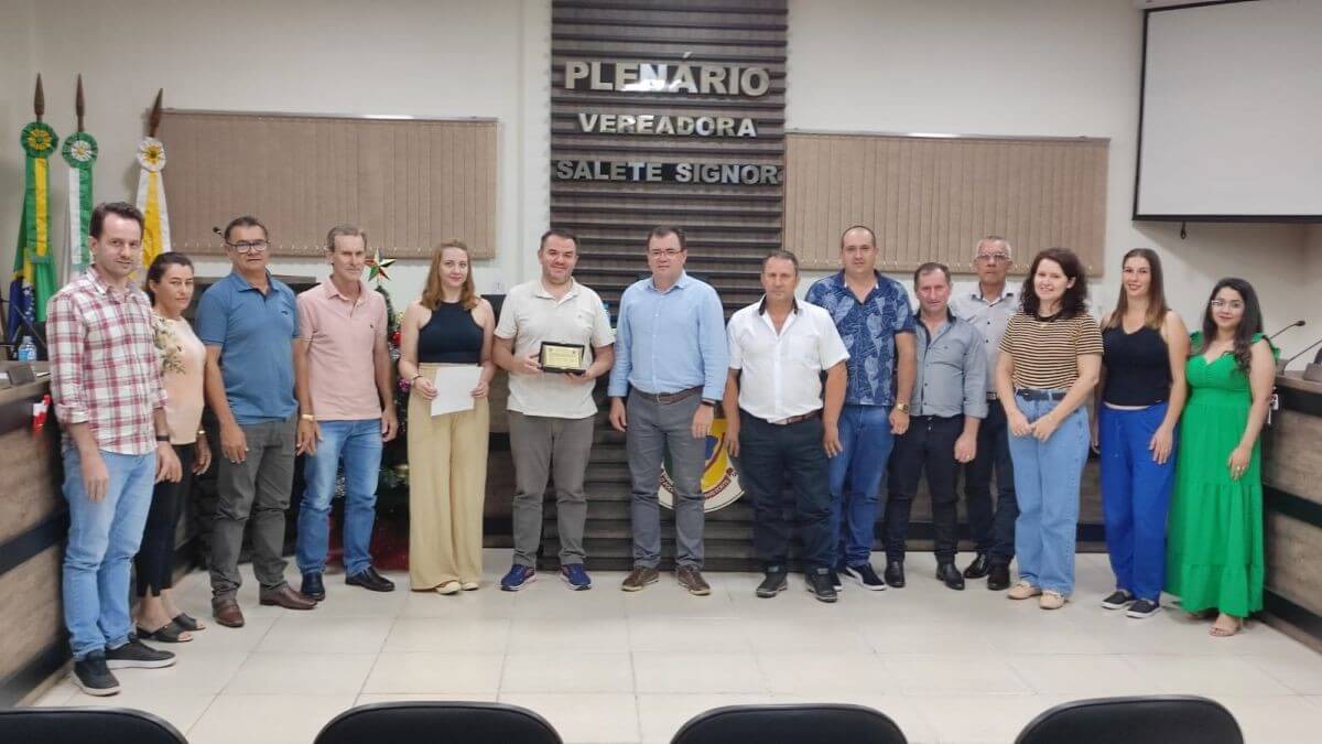 Capa Claudiomiro Martins Pinto é eleito presidente da Câmara de Pinhal
