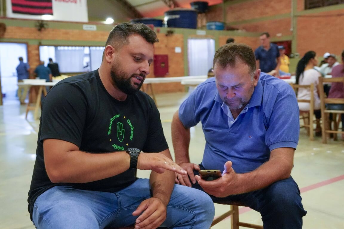 Capa Associados ainda podem participar das Assembleias da Sicredi Conexão