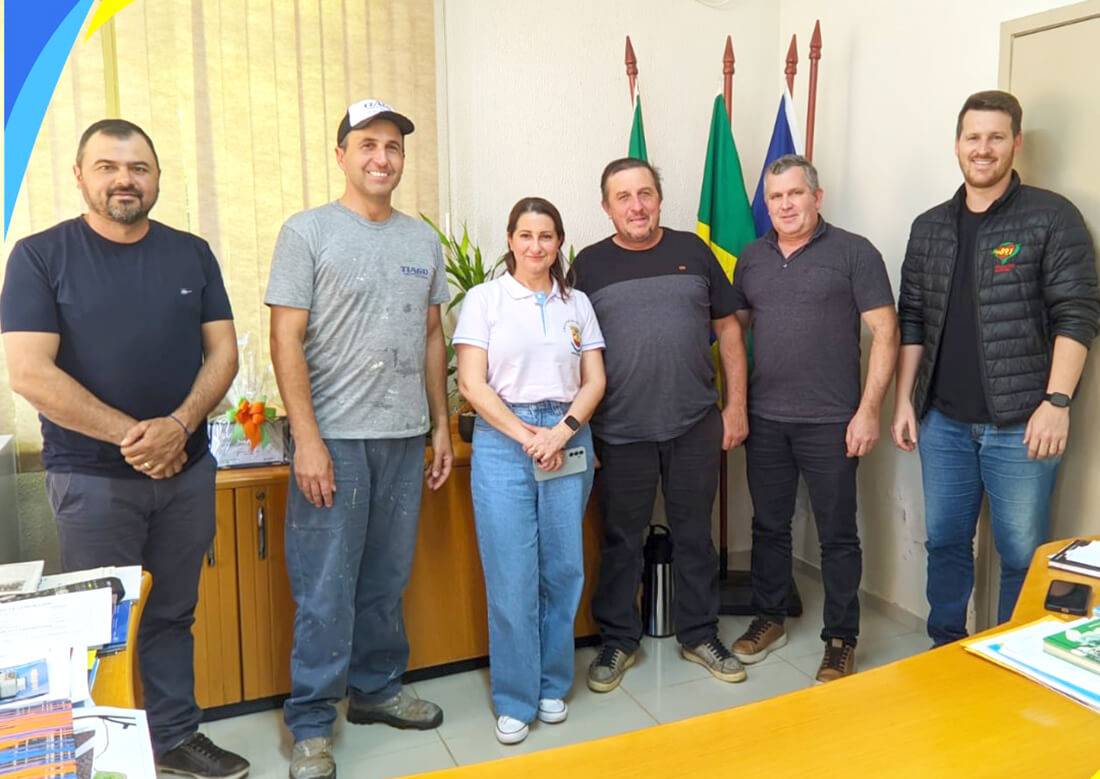 Capa Alpestre debate segurança escolar em reunião com prefeito, vereadores e comunidade