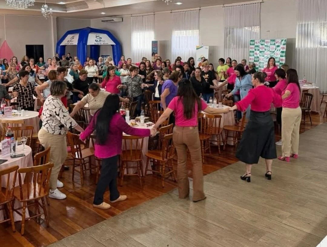 Capa Planalto promove encontro do Outubro Rosa com foco na prevenção e na saúde da mulher