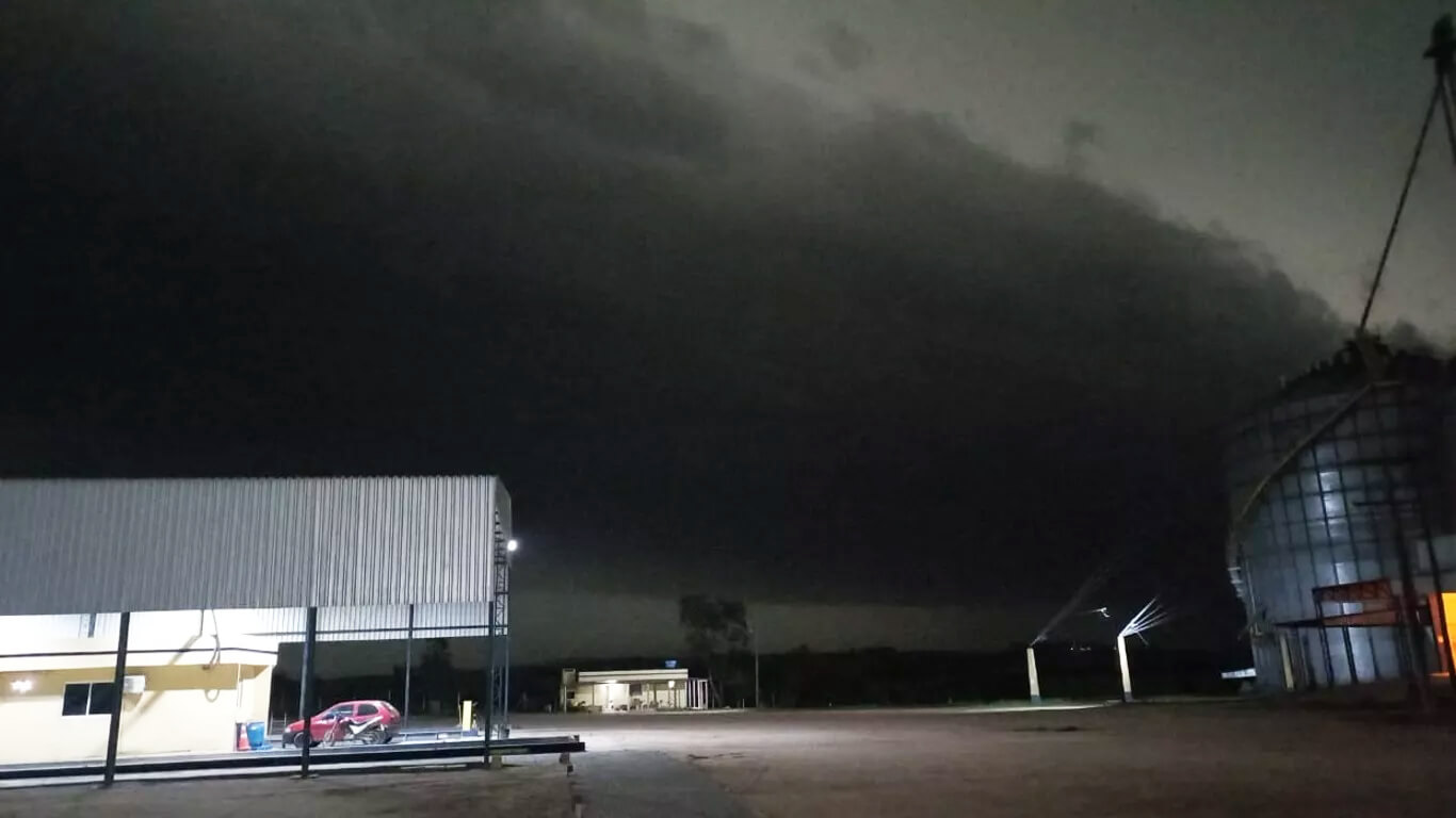 Capa Frente fria avança pelo Rio Grande do Sul com risco elevado de temporais