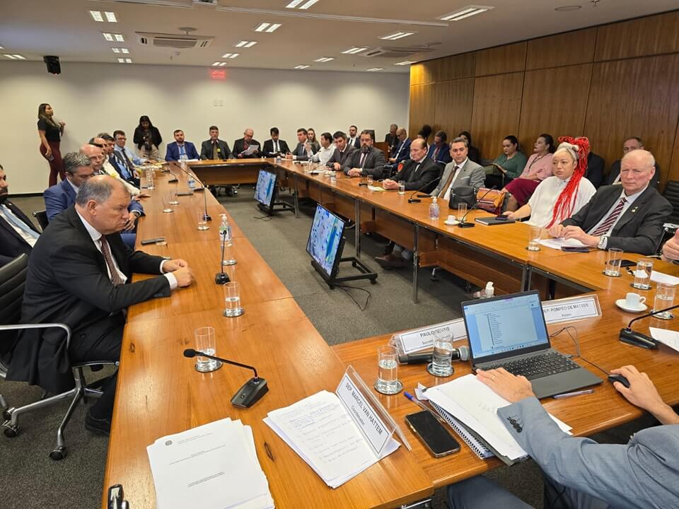 Capa Prefeito de Caiçara solicita ajuda federal durante audiência pública em Brasília