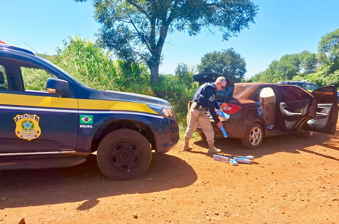Capa PRF apreende 15 mil maços de cigarros contrabandeados em Coronel Bicaco