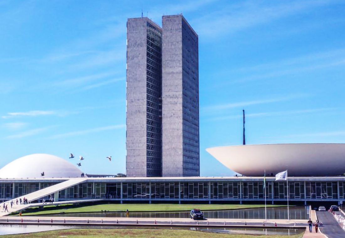 Capa Congresso vota autorização permanente para reduzir imposto de renda nesta quinta-feira