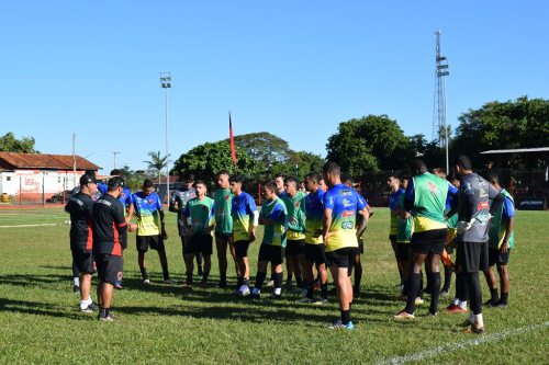 Capa Técnico Arilson Costa começa a definir o Tupi para o jogo de domingo