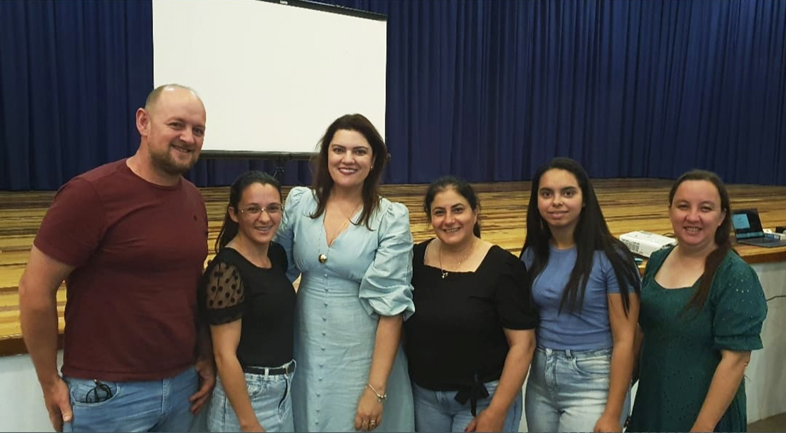 Capa Monitores de Cerro Grande participam de formação sobre autismo em Constantina