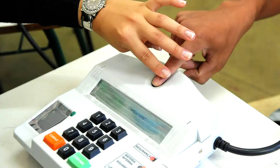Capa Prazo para regularizar título pela internet termina nesta segunda