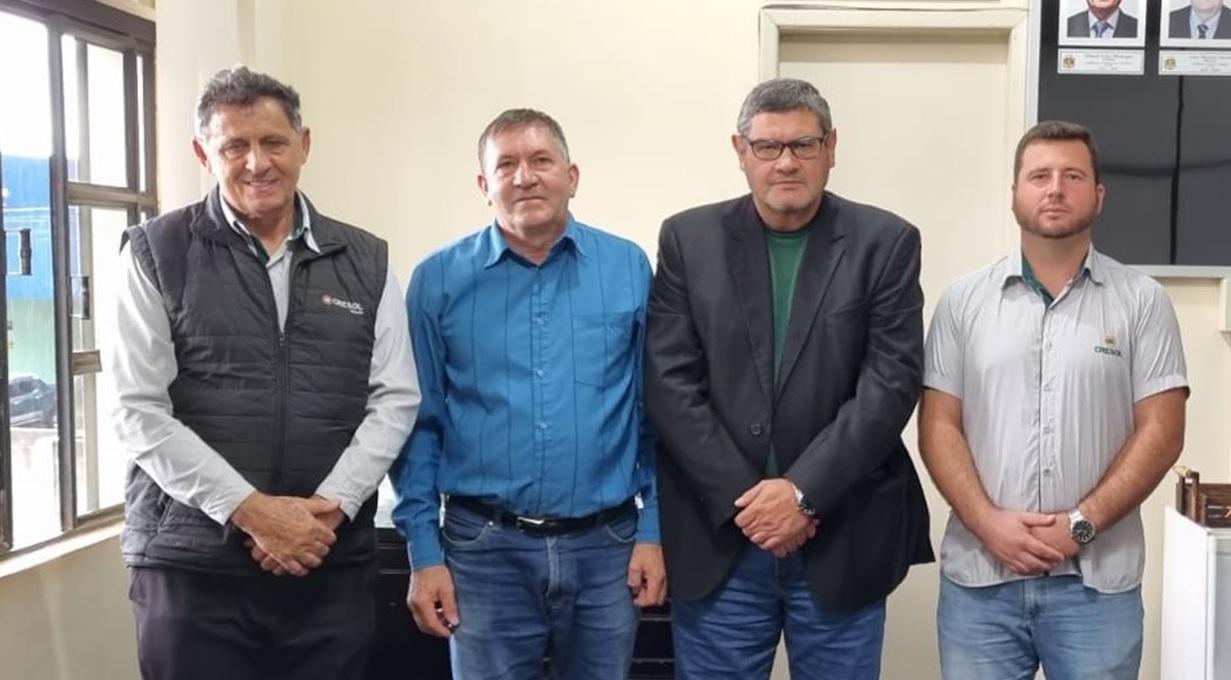 Capa Cresol Raiz firma convênio com a Prefeitura de Taquaruçu do Sul