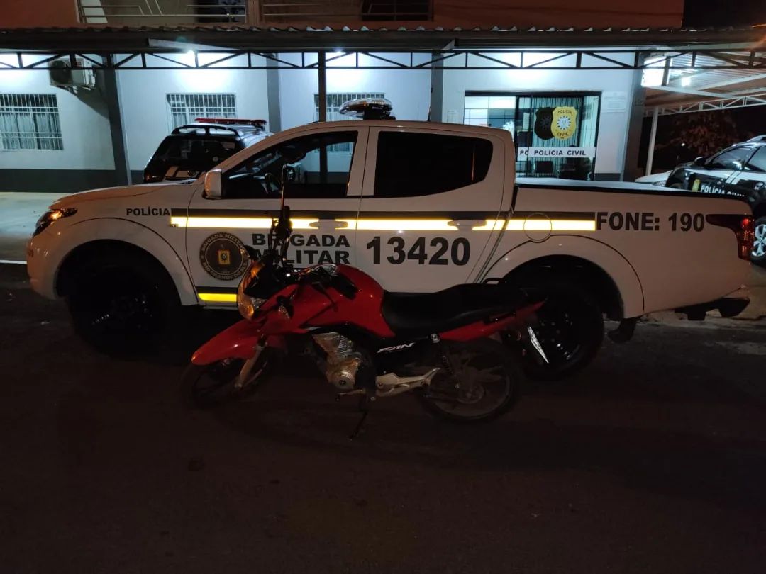Capa Brigada Militar recupera motocicleta furtada em Frederico Westphalen