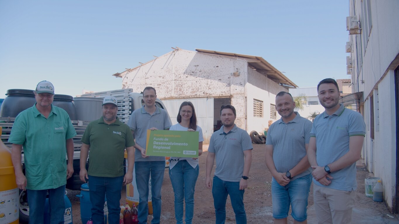 Capa Projeto de descarte de óleo vegetal e gordura animal recebe apoio do Sicredi
