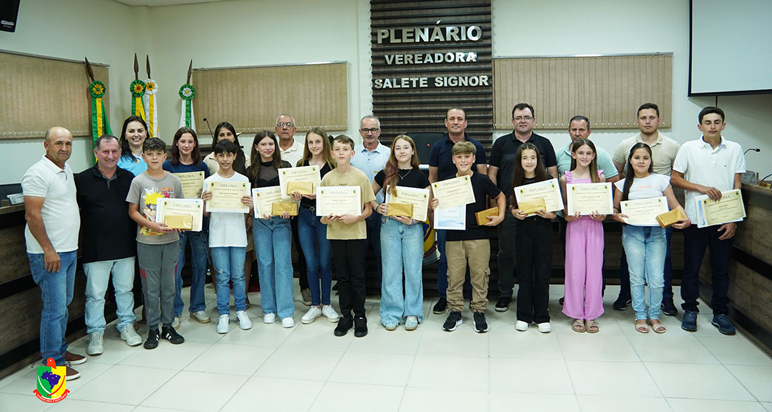 Capa Pinhal empossa Vereadores Mirins eleitos para a Legislatura 2026-2027