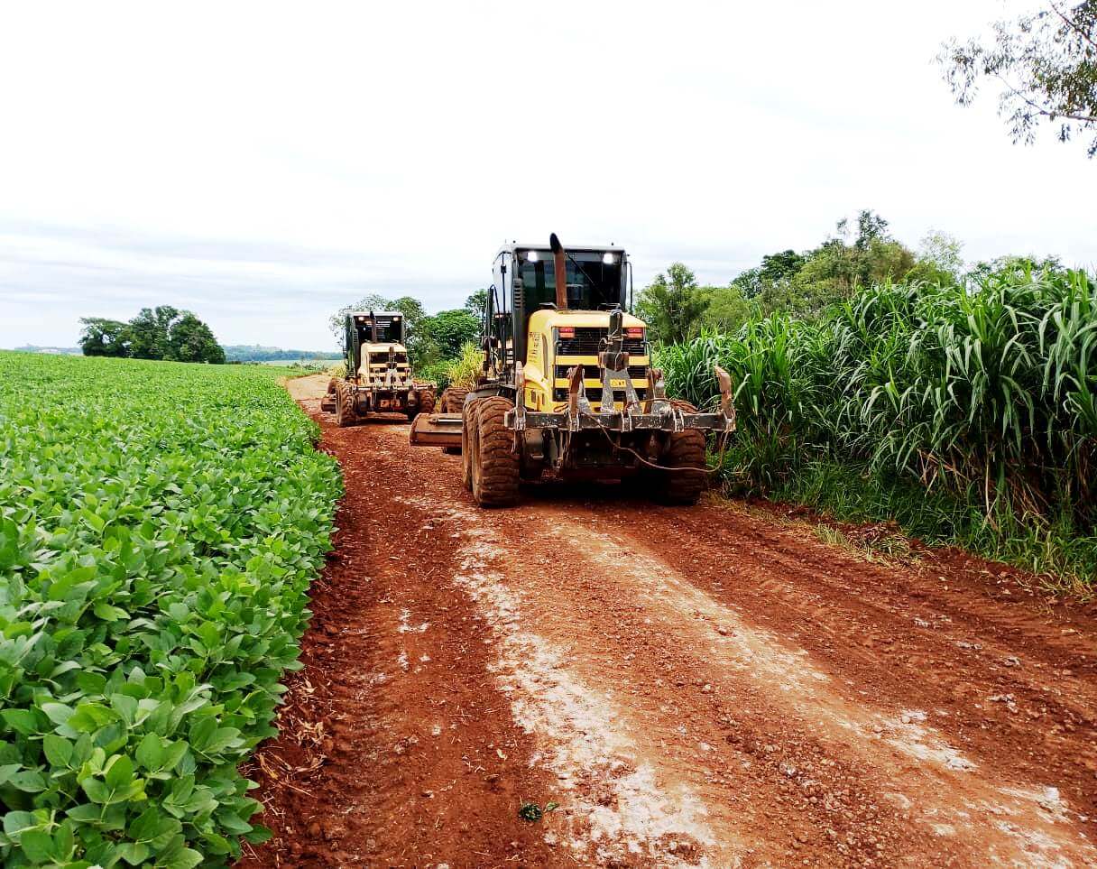 Capa Secretaria municipal dos transportes realiza diariamente a manutenção do interior de Três Passos
