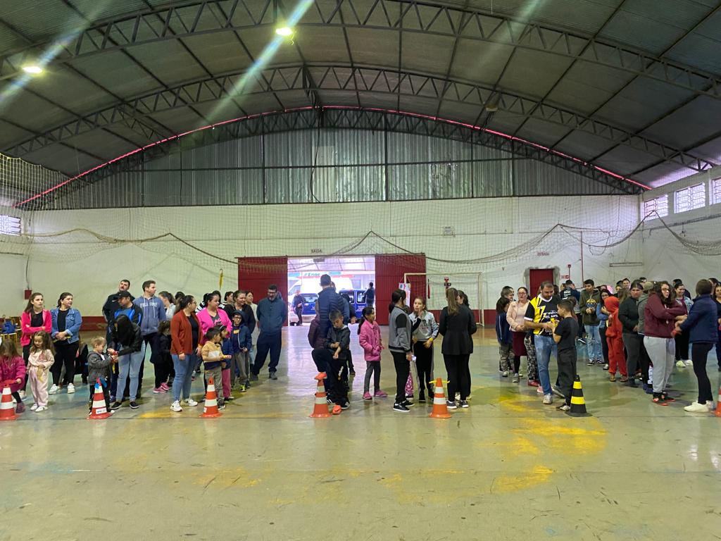Capa Vista Alegre: Secretaria da Educação realiza a 1º Gincana em Família