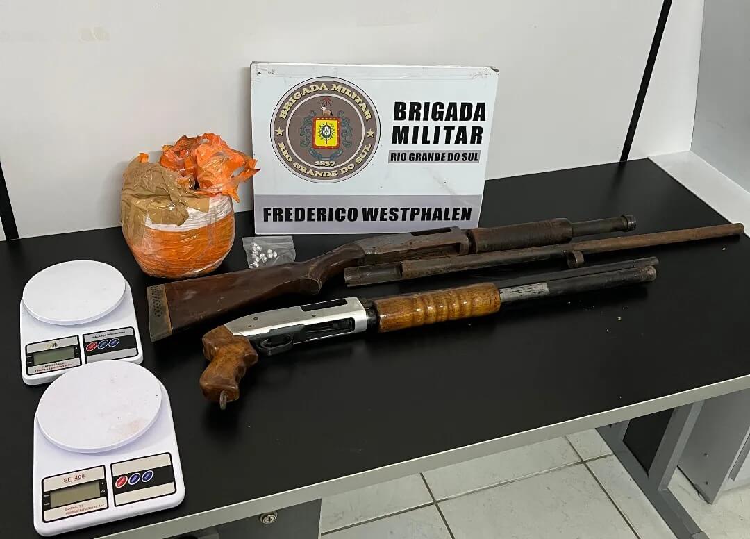 Capa Brigada Militar apreende drogas e armas em Frederico Westphalen